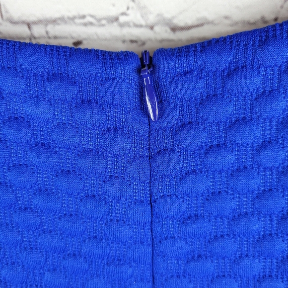 Eliza J Women's  Dot Texture Fit Flare Dress in Royal Blue Size 4 - Picture 6 of 11